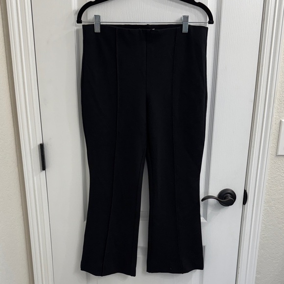 Anthropologie The Margot Kick-Flare Black Cropped Pants Maeve Women’s Size Small - Picture 2 of 8